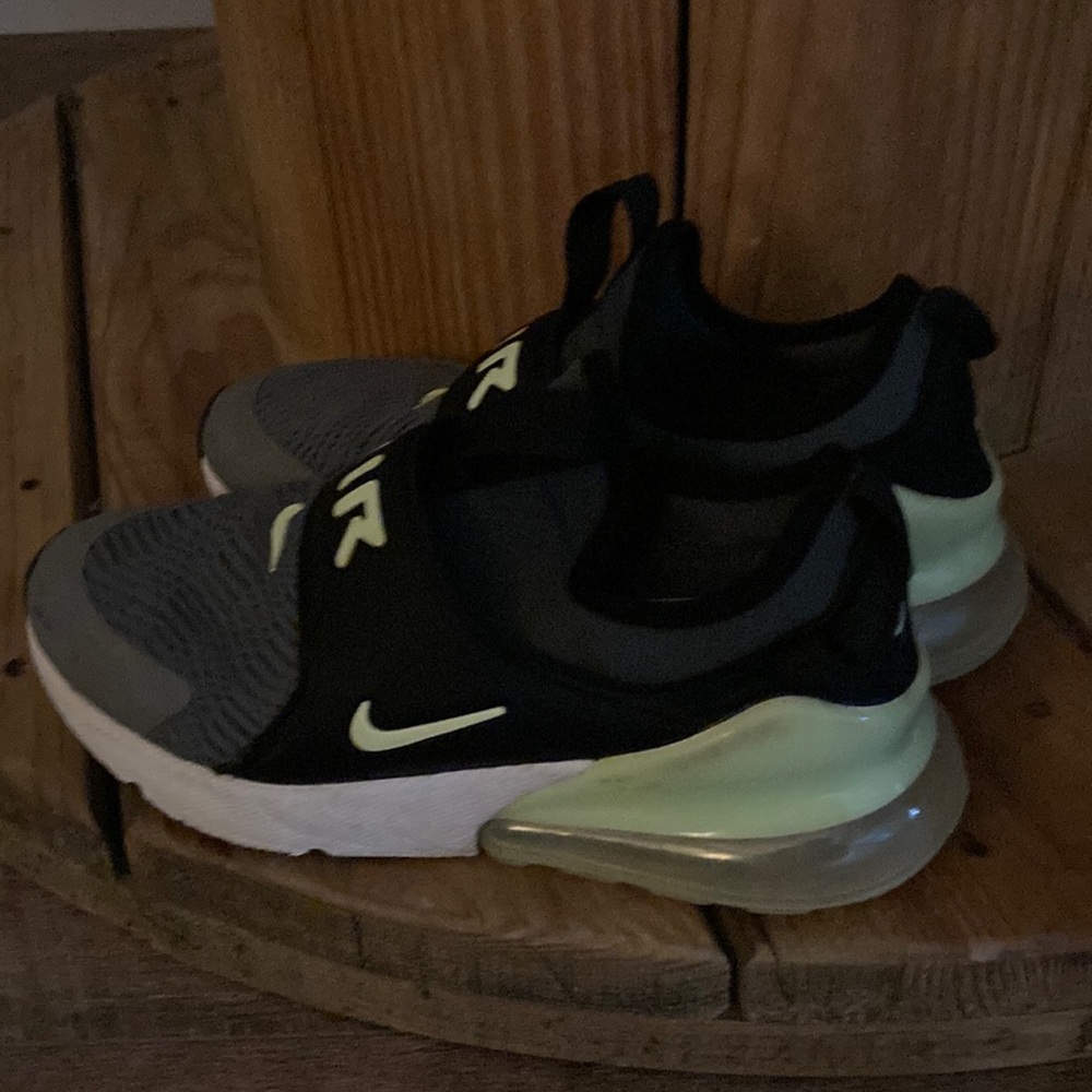 Used Nike airs for kids